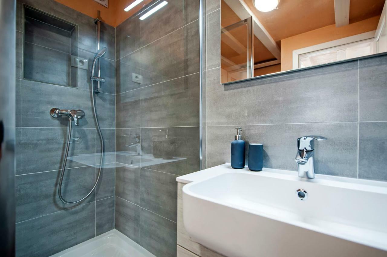 Apartments Casa Roccia Bianca Rovinj Ngoại thất bức ảnh