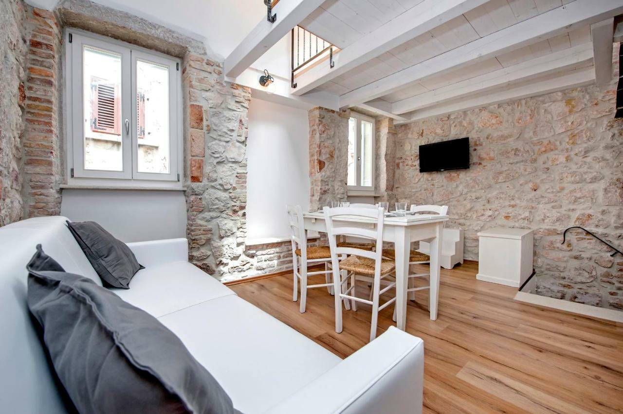 Apartments Casa Roccia Bianca Rovinj Ngoại thất bức ảnh
