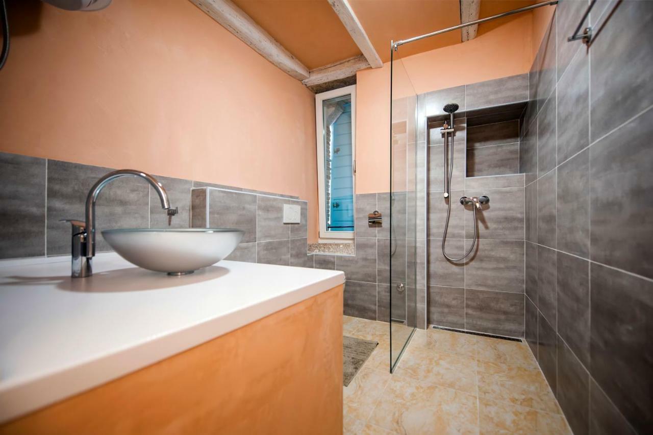 Apartments Casa Roccia Bianca Rovinj Ngoại thất bức ảnh