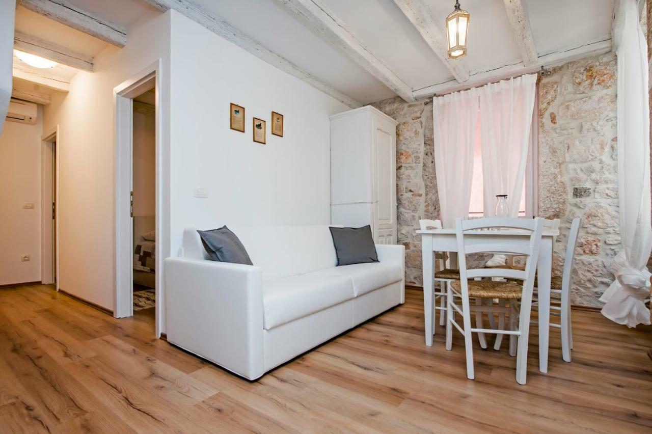 Apartments Casa Roccia Bianca Rovinj Ngoại thất bức ảnh